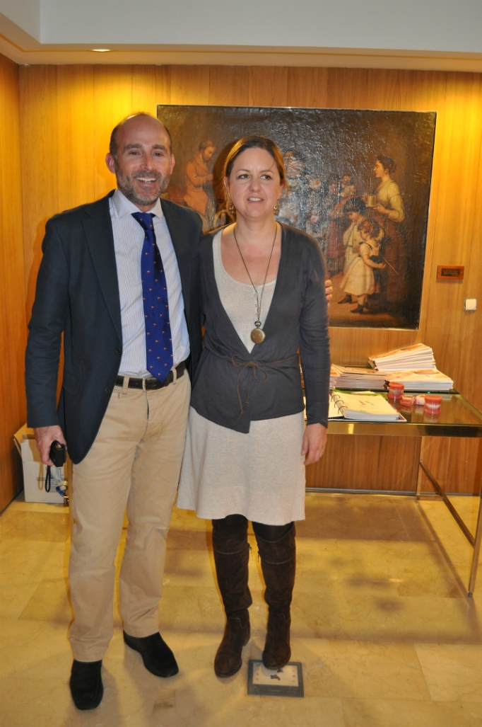 Dr Blanca Loscertales, organizer of the event and Dr Leandro Fernandez.